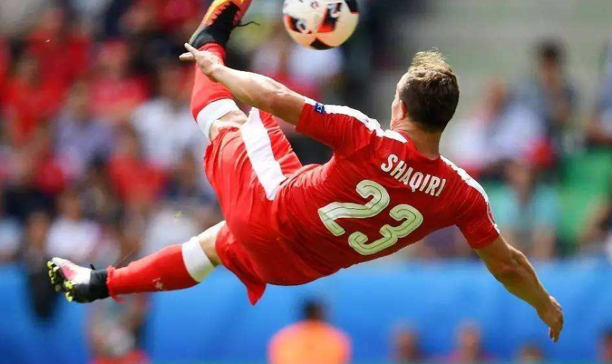 JackeyLove焦点对战，内马尔与90激战利物浦分钟，出色发挥胜负难料！赛场气氛高涨的简单介绍九游热门游戏