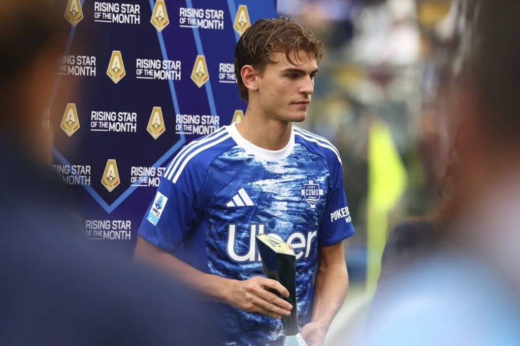 包含集结日皇家马德里备战意甲，调整名单细节曝光，媒体盛赞，年轻球员得到机会的词条九游官方APP下载